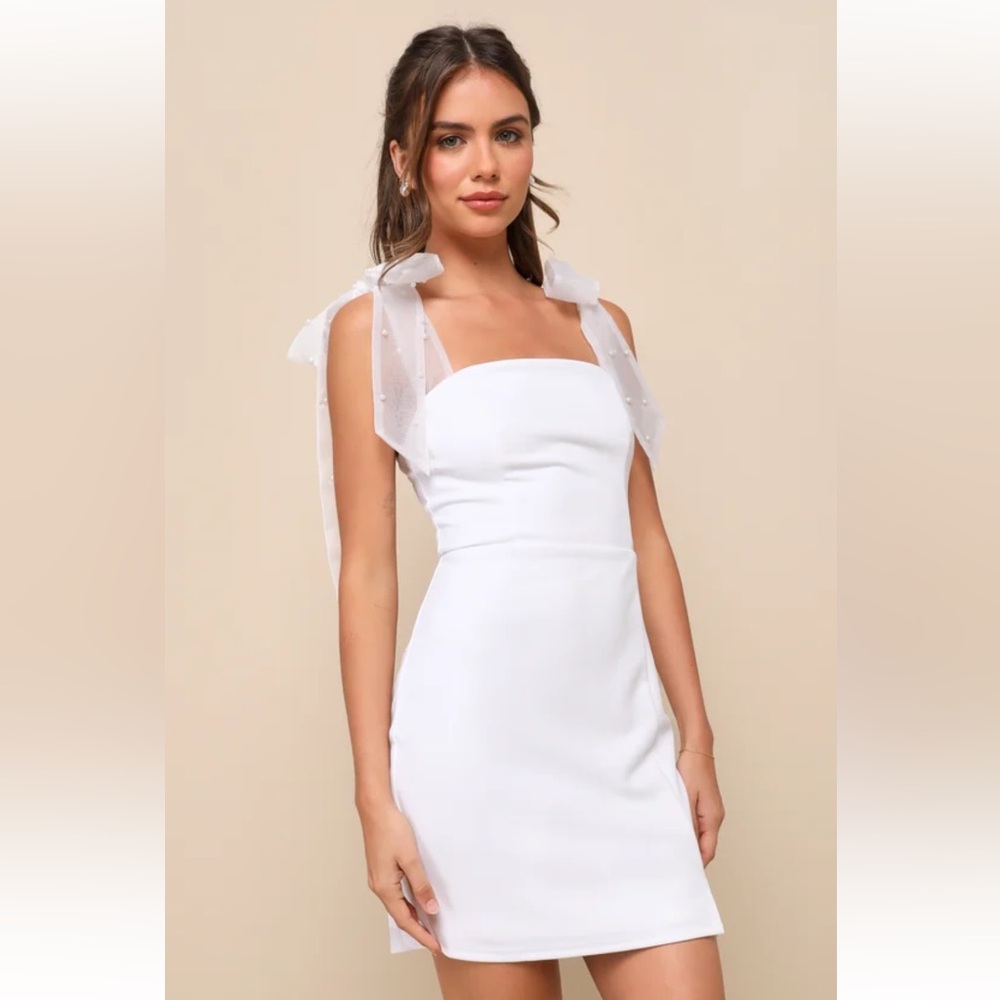 Lulus white dress with bows